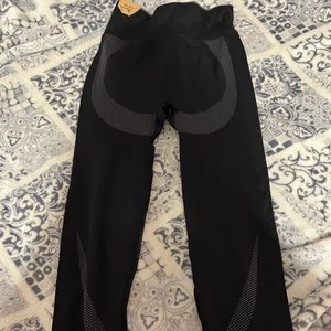 Black and grey leggings